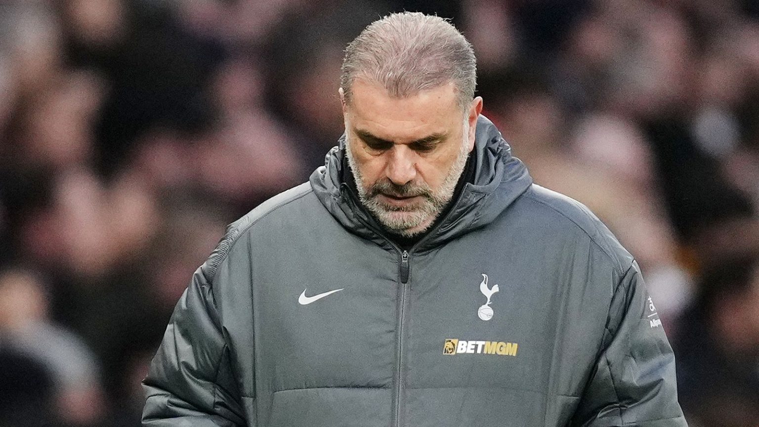 Bos Tottenham Ange Postecoglou menerima tanggung jawab dan ‘sangat terluka’ atas kemerosotan Spurs saat ini | Berita Sepak Bola