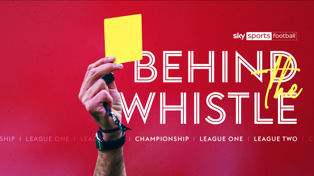 Di Behind the Whistle: Mantan wasit Chris Foy menganalisis keputusan dari Championship, League One dan League Two | Berita sepak bola