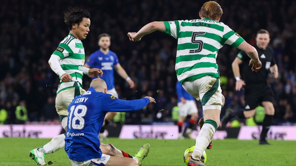 Final Piala Liga Skotlandia: Reaksi Philippe Clement dan Brendan Rodgers terhadap dampak buruk setelah penalti Rangers ditolak vs Celtic | Berita Sepak Bola