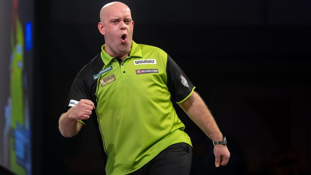 Kejuaraan Dart Dunia: Michael van Gerwen menegaskan dia memiliki lebih banyak hal untuk diberikan saat dia mengejar gelar keempat | Berita Dart