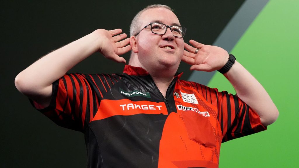 Kejuaraan Dart Dunia: Stephen Bunting melaju ke babak keempat setelah Damon Heta melakukan sembilan dart tetapi kalah dari Luke Woodhouse | Berita Dart