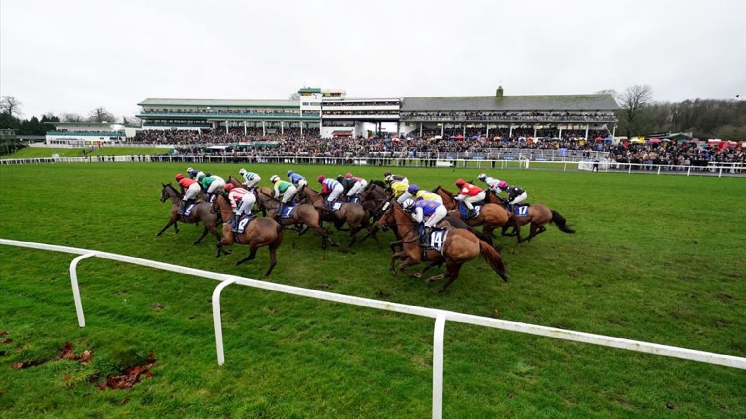 Welsh Grand National: Panduan Jamie Lynch untuk pameran Chepstow | Berita Balapan