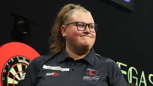 UK OPEN: Beau Greaves membuat awal yang menakjubkan untuk memulai debutnya di FA Cup of Darts | Berita Darts