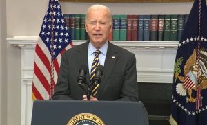 Biden Mengkritik Keputusan Meta untuk Menghapus Pemeriksa Fakta