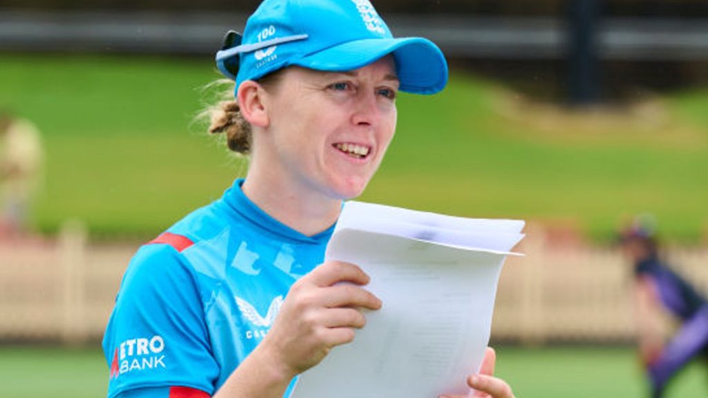 Heather Knight: Kapten Inggris berencana bertemu dengan pemain kriket Afghanistan yang diasingkan selama Women’s Ashes | Berita Kriket