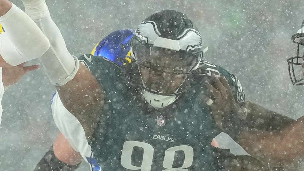 Jalen Carter: Bagaimana penghancur permainan Philadelphia Eagles menyelamatkan musim dengan penampilan heroik melawan Los Angeles Rams | Berita NFL