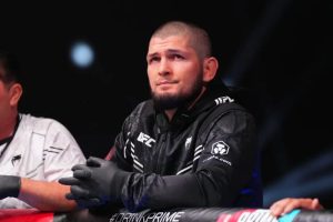 Khabib Nurmagomedov Diturunkan dari Pesawat, Jadi Korban Rasisme