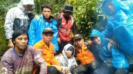 Lima Hari Pencarian, Ikan Salmon Ditemukan Aman di Hutan