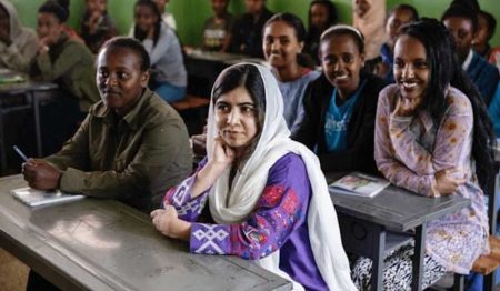 Malala Yousafzai Mendesak Pemimpin Muslim Menolak Kebijakan Taliban