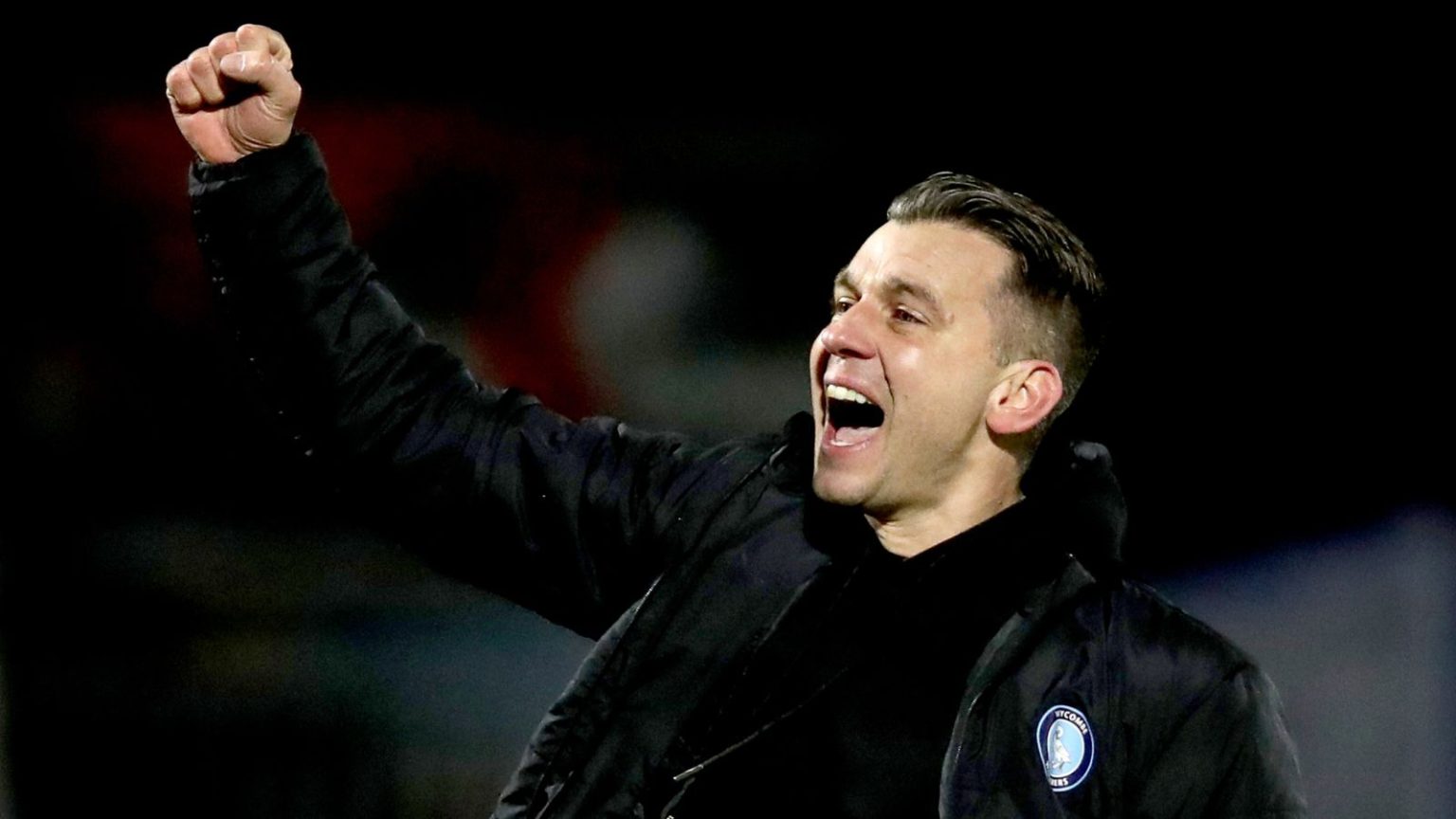 Matt Bloomfield: Luton Town menunjuk bos Wycombe Wanderers sebagai manajer baru setelah keluarnya Rob Edwards | Berita Sepak Bola