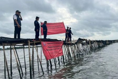 Pagar Laut sudah dipasang berbulan-bulan, KKP masih berjuang secara mendalam