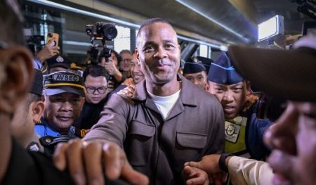 Patrick Kluivert Ingin Timnas Indonesia Main Sepak Bola Menyerang