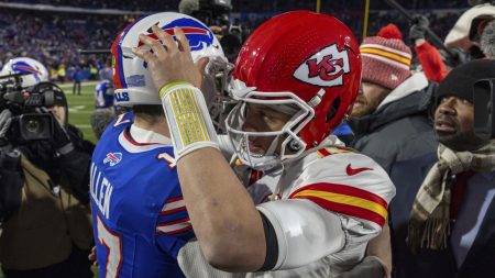 Patrick Mahomes dan Kepala Kota Kansas Menghadapi Josh Allen yang ‘Berbeda’ Tapi Tahu Cara Bertahan, Kata Phoebe Schecter | Berita NFL