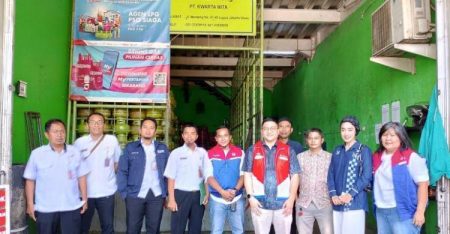 Pertamina hiswana migas pastikan pasokan gas lpg 3 kg aman menjelang tahun baru Cina