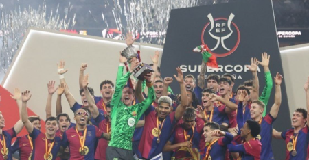 Selamat kepada 10 pemain Barca yang meraih Piala Super Spanyol