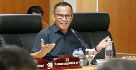 Tentang program sekolah swasta gratis DKI Jakarta DPRD Siap untuk bersinergi dengan Pramono