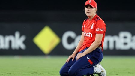 Women’s Ashes: Pelatih Kepala Inggris Jon Lewis mengatakan keterampilan dan disiplin, bukan kebugaran, untuk disalahkan atas kekalahan seri di Australia | Berita kriket