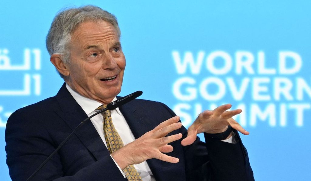 5 Fakta Tentang Tony Blair, seorang tokoh dunia yang sekarang dikooperasikan dengan hubungan seksual dan di antara