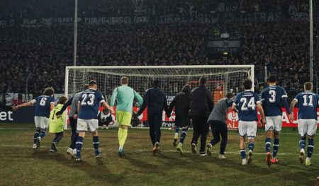 Arminia Bielefeld vs Werder Bremen, Die Werderaner dihapus oleh Divisi III Club dari DFB Pokal