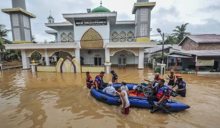 Bencana Hidrometeorologi Peringatan BNPB di sejumlah daerah