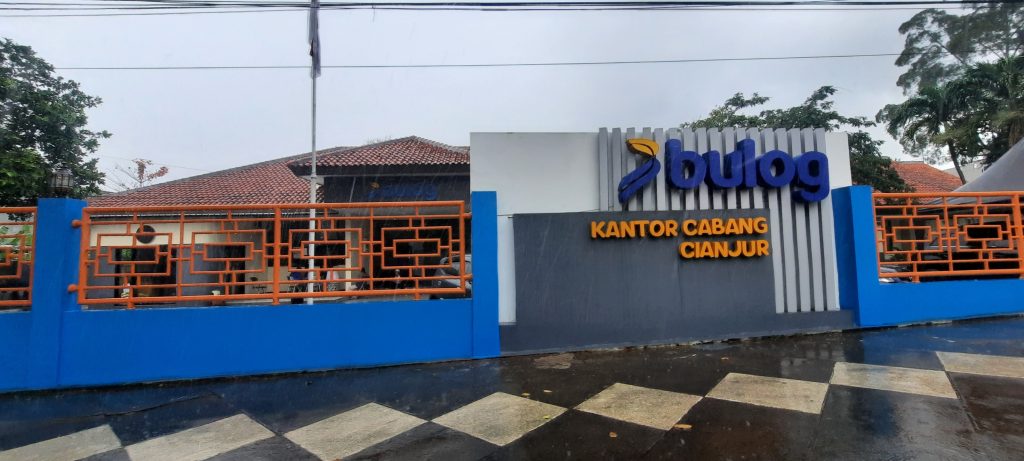 Bulog Cianjur menjamin stok beras yang aman untuk menghadapi puasa dan Idul Fitri