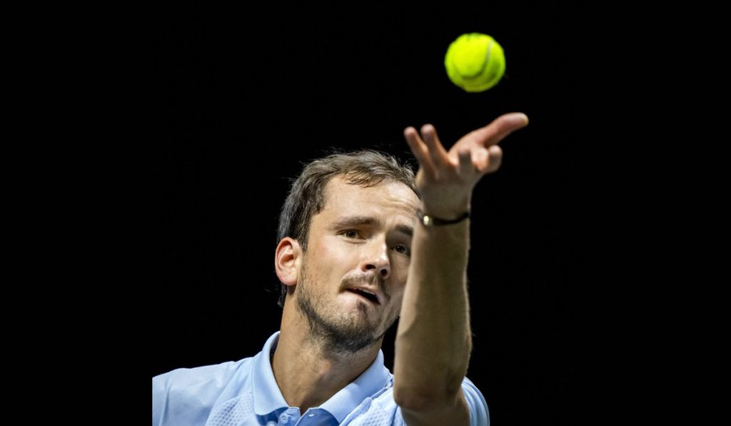 Daniil Medvedev menang di Open 13 Marseille, Zhang Zhizhen Menghapus Hubert Hurkacz