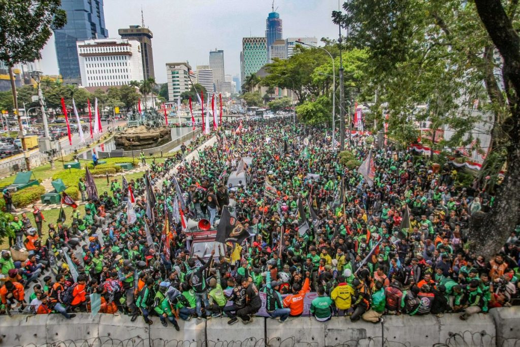 Demo Ojol bertanya THR, polisi memobilisasi 356 personel