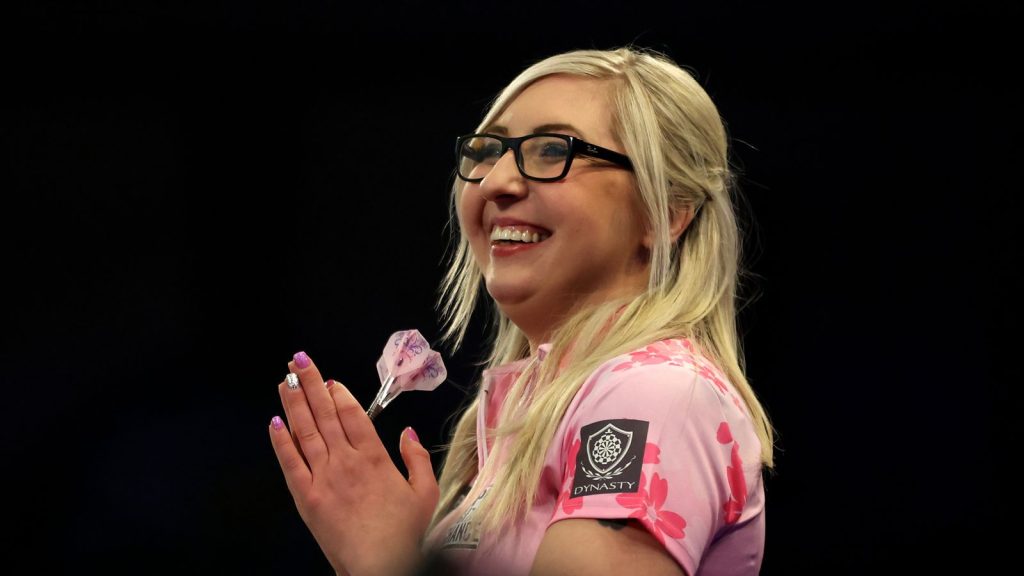 Fallon Sherrock Beats Beau Greaves di Final Acara Seri Wanita PDC untuk memenangkan gelar ke -19 | Berita Darts