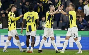 Fenerbahce vs. Anderlecht Fenerbahce Party gawang, Mourinho berjarak satu langkah ke 16 terakhir dari Liga Eropa