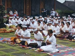 Fkub bali dengan tegas melarang branding nyepi untuk komersialisasi di sektor jasa pariwisata dan hiburan