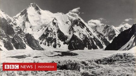 Foto -foto langka dari Pegunungan Himalaya yang diabadikan oleh fotografer Italia 125 tahun yang lalu