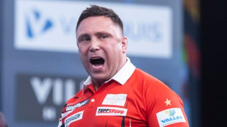 Gerwyn Price mengalahkan Luke Littler dalam perjalanannya ke gelar Kejuaraan Pemain di Wigan | Berita Darts