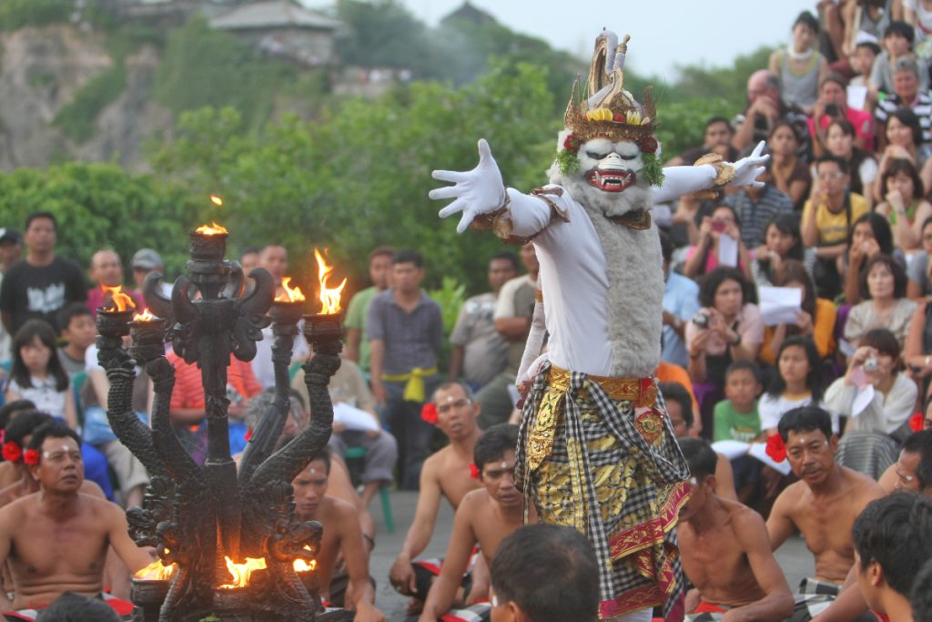 Hanoman di herpes Ramayana Kera dengan kekuatan ajaib