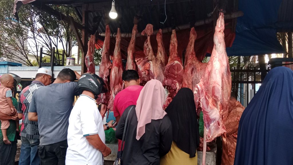 Harga Daging Mameugang di Aceh mahal, orang kaya tertutup berbagi