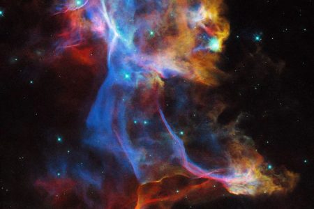 Hubble Catch Ghost Dikembangkan dari Supernova yang berusia 10.000 tahun