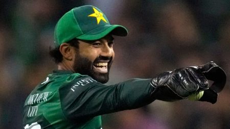 ICC Champions Trophy Live! Pakistan vs Selandia Baru – Skor dan pembaruan dari game pertama 50 -Over Tournament | Berita kriket