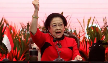 Ini adalah respons PDIP tentang kemungkinan megawati hadir di hari jadi Gerindra