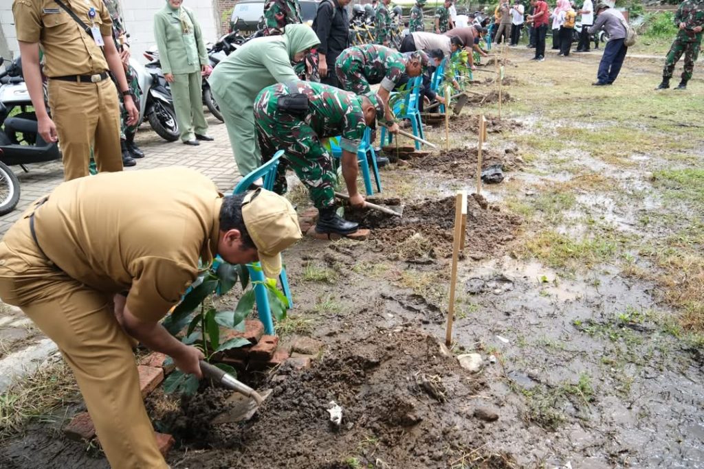 KODIM 0706 TEMANGGUNG Mulai TMMD Dengan Membangun Rtlh Village Caturanom