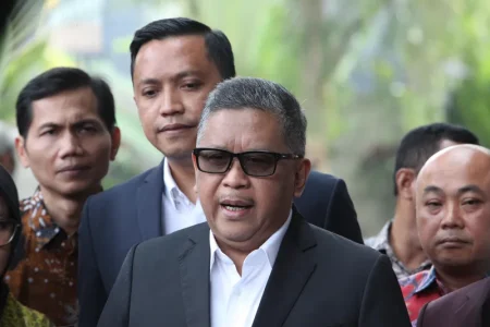 KPK mempersembahkan 4 pakar praperadilan Hasto Kristiyanto, siapa pun