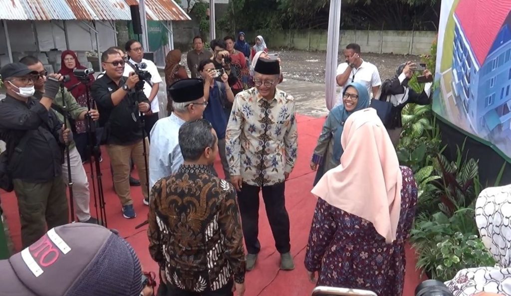 Ketua PP Muhammadiyah Indonesia menghadapi masalah karakter