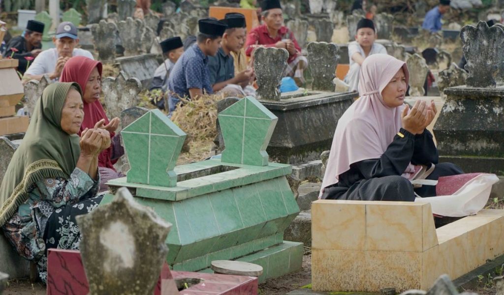 Koleksi doa ziarah kuburan untuk hidup dan keselamatan mati