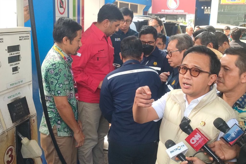 Komisi Dewan Perwakilan Rakyat XII Sidak Spbu No Pertamax Oplosan