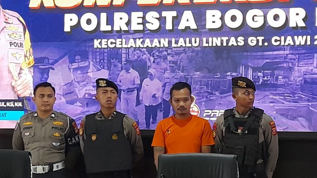 Laka mematikan gt ciawi, berpakaian oranye, sopir truk resmi ditahan