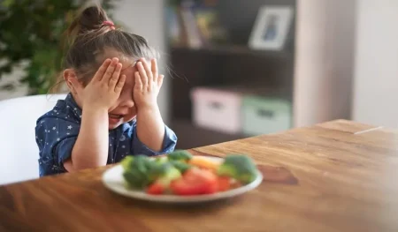 Masalah sensorik pada anak -anak memengaruhi kemampuan sosial dan emosional