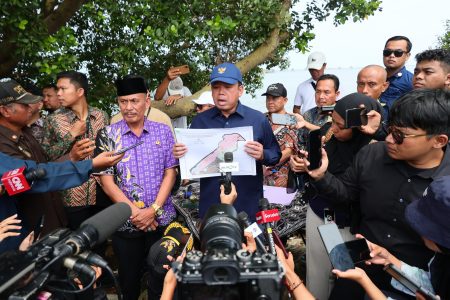 Menteri ATRBPN menyangkal membatalkan SHGB Aguan di pagar Laut Tangerang