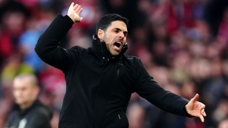 Mikel Arteta mengamuk di Display Arsenal melawan West Ham seperti yang dikatakan Paul Merson dengan gelar dengan Liverpool sudah berakhir | Berita sepak bola