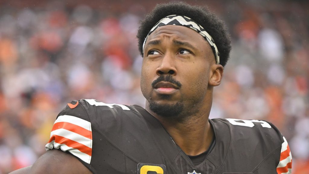 Myles Garrett: Cleveland Browns Star meminta perdagangan setelah delapan musim dengan Tim | Berita NFL