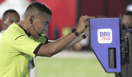 PSSI mengadakan pelatihan VAR dan AVAR untuk wasit League 2 dan League 3