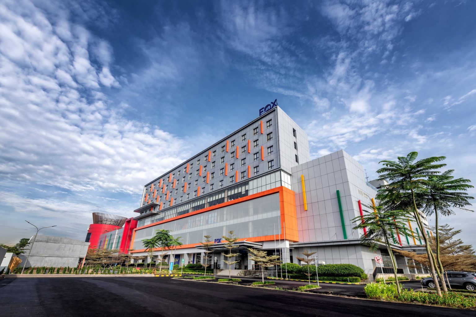 Pembukaan Fox Lite Hotel Majalaya, tujuan baru kenyamanan dan kemewahan