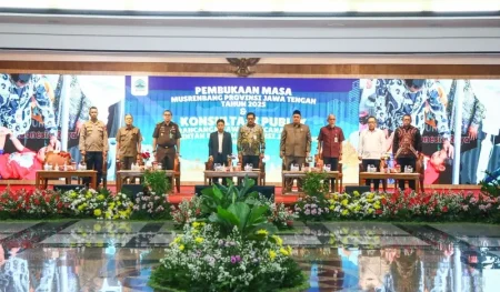 Pembukaan Musrenbang 2025, penjabat gubernur Jawa Tengah meminta masukan untuk fokus pada kepentingan masyarakat